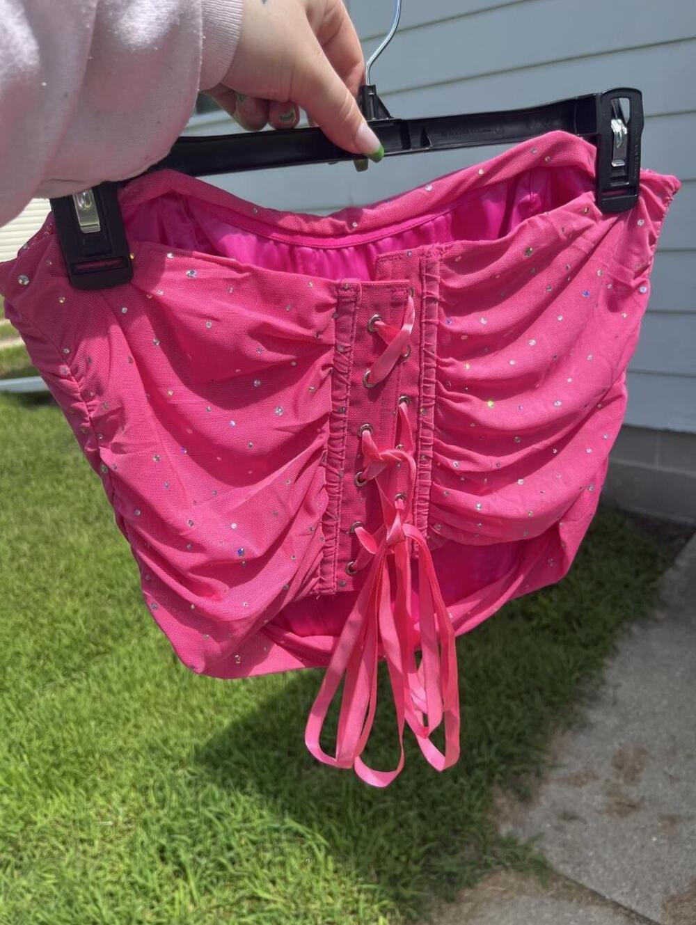 Hot Pink Sequin Lace-Up Corset Top Y2K Size L 🩷